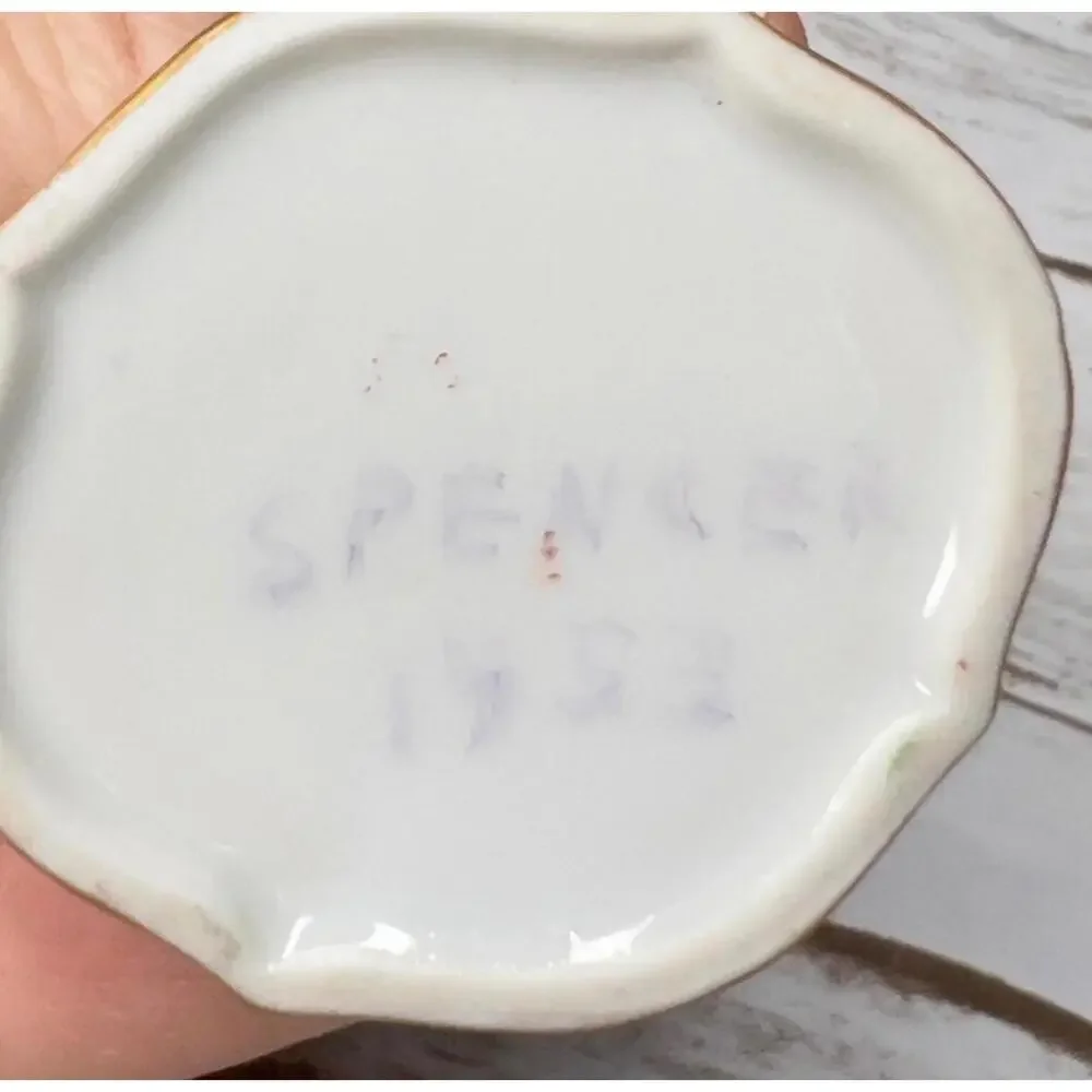 Vintage 1952 Porcelain Salt and Pepper Shakers‎ with Hand-Painted Violets